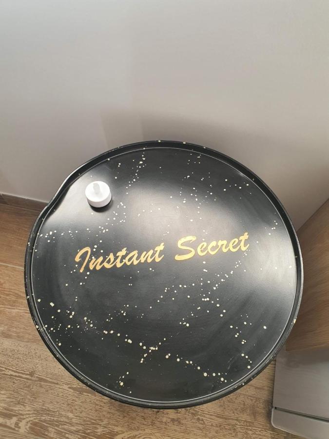 Instant Secret Bed and Breakfast Pourrieres Εξωτερικό φωτογραφία